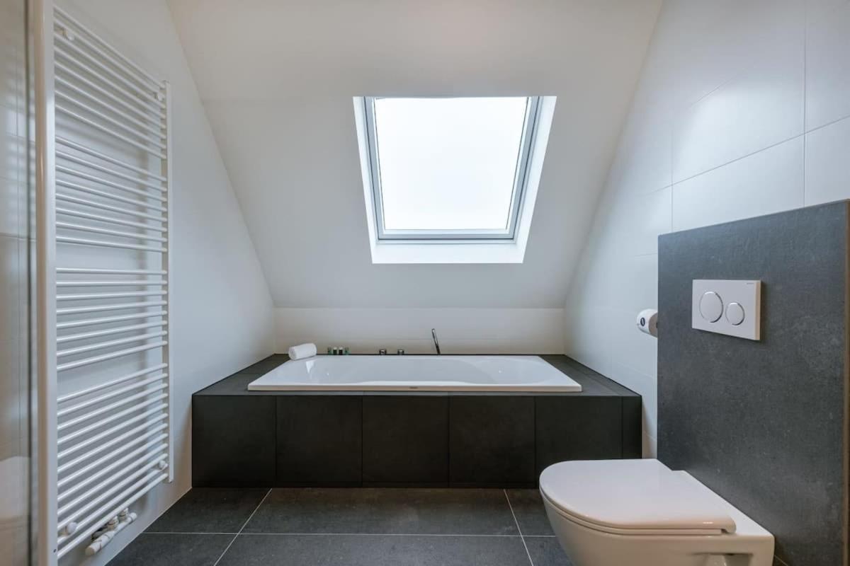 Huswell - Luxurious Apartment With Parking Beernem Εξωτερικό φωτογραφία