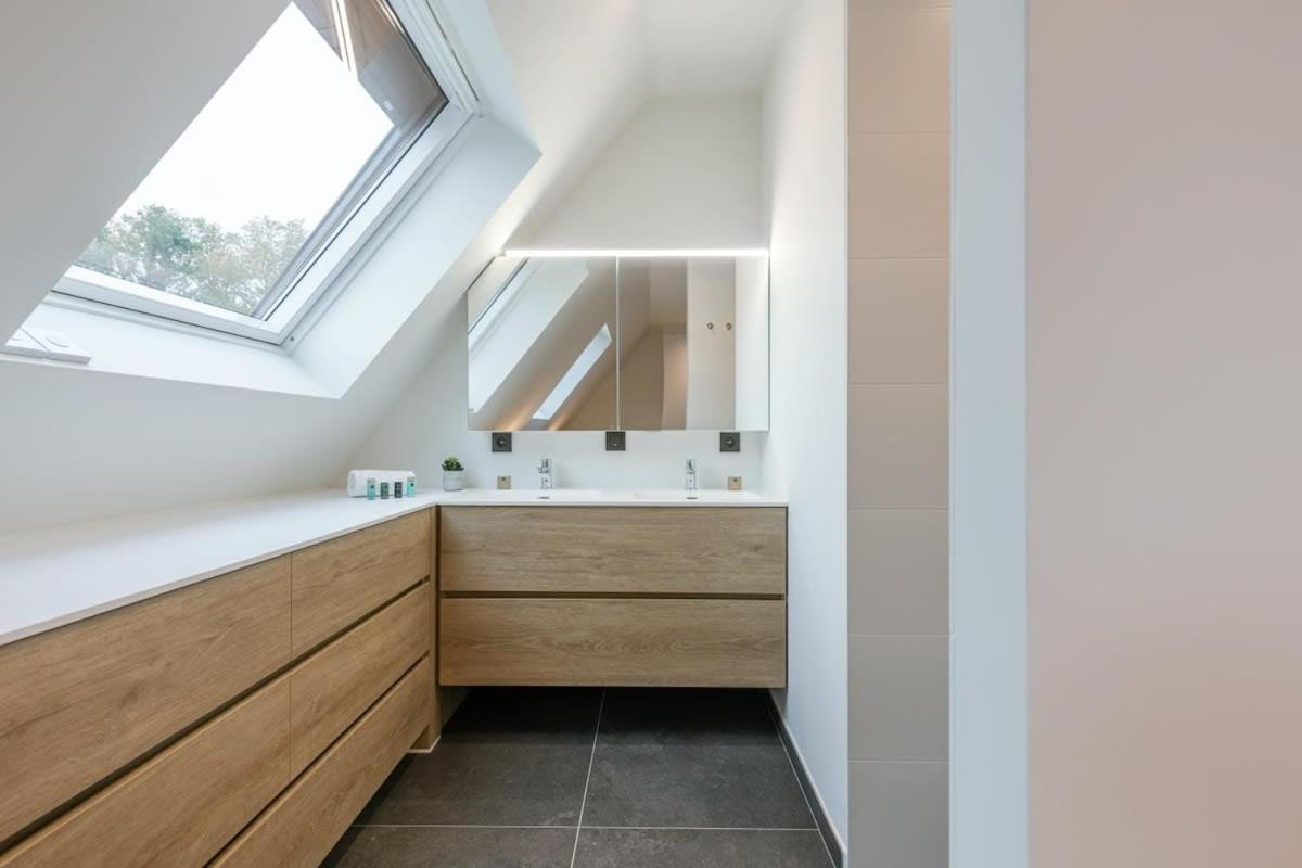 Huswell - Luxurious Apartment With Parking Beernem Εξωτερικό φωτογραφία
